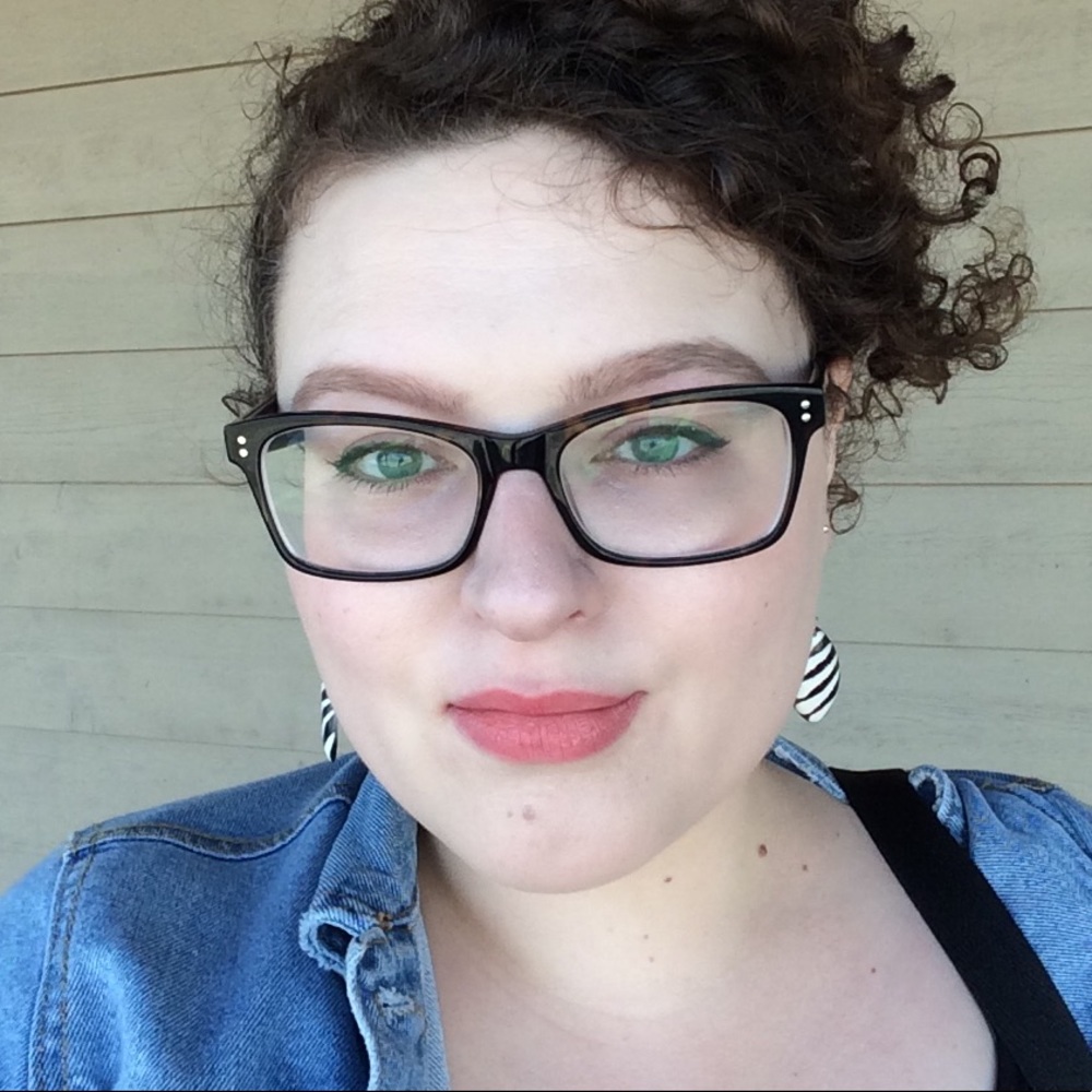 Meet your Posher, Sierra